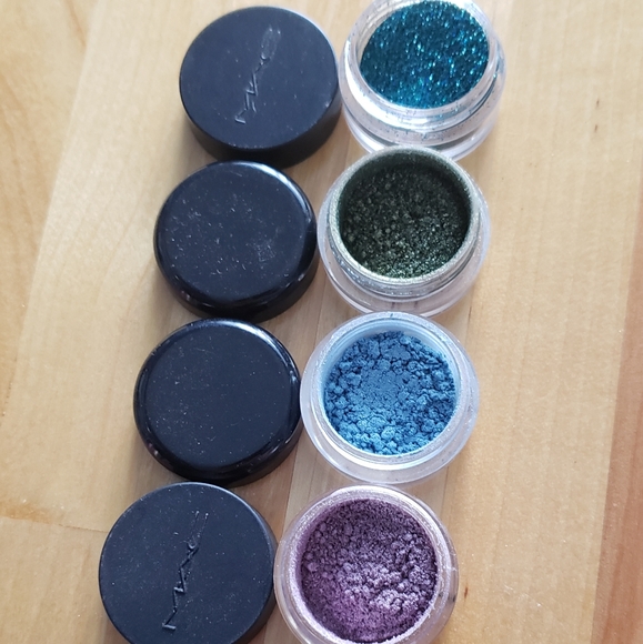 MAC Pigments (rubies, purples, blue-greens) - Picture 5 of 5